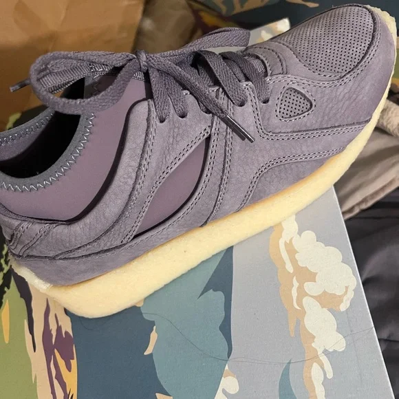 NWT Clarks/KITH collab Sneakers. Unisex Mens size 7. Womens  display picture 2